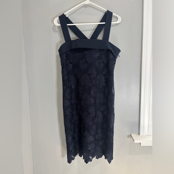 NWT Women's Banana Republic Limited Edition Navy Bow Back Lace Dress Eyelet 4 - Picture 1 of 13